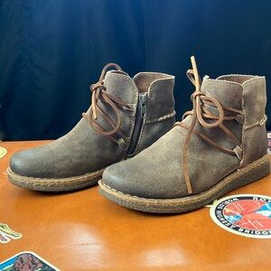 Brown Born Ankle Boots with Laces